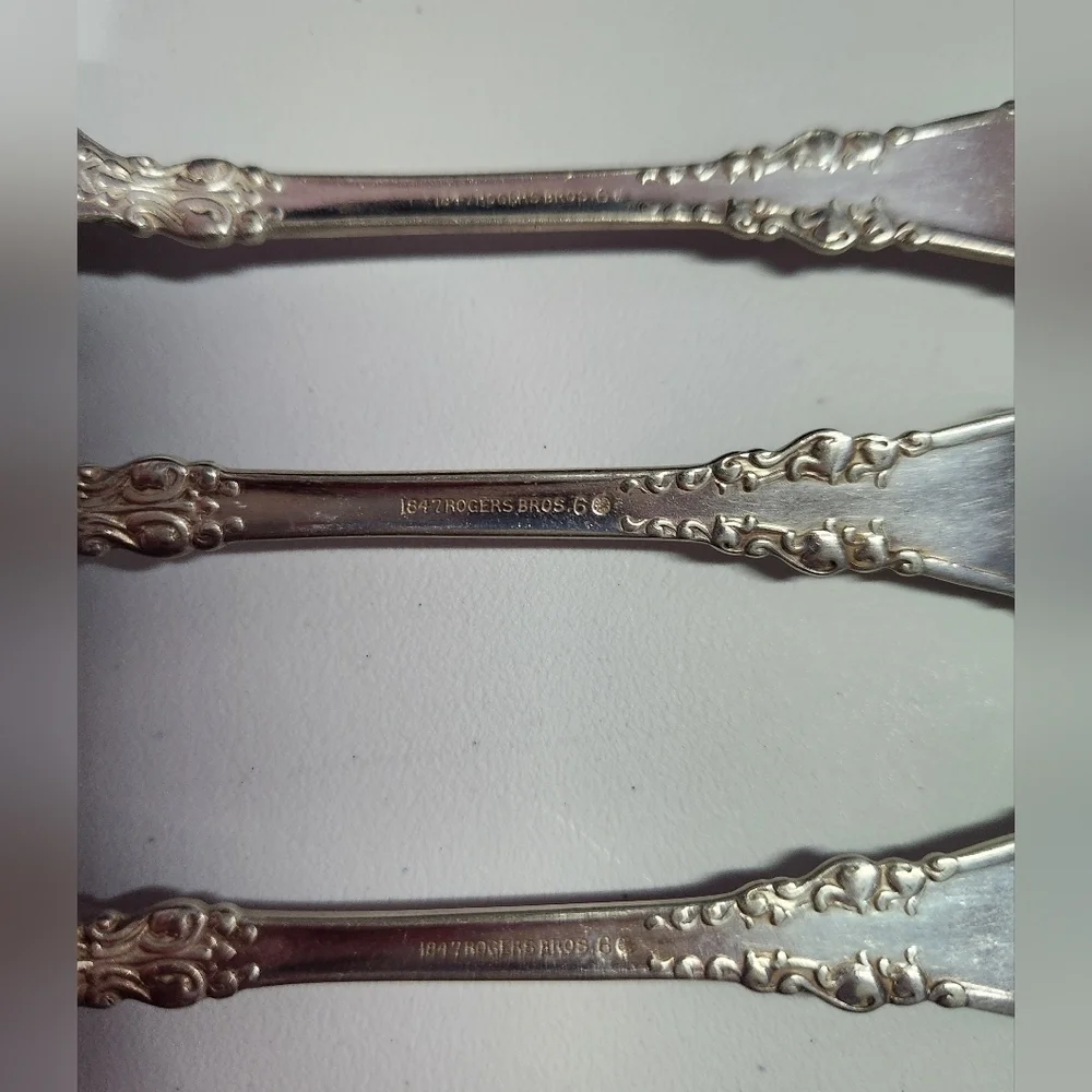 1847 Rogers Brothers spoons, 3 teaspoons
